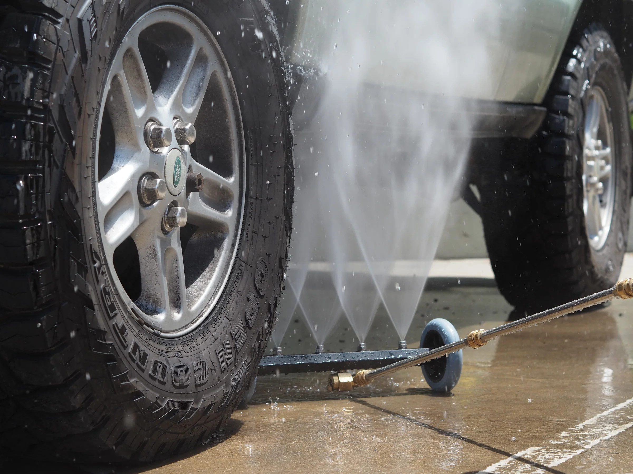 Underbody wash removing dirt, salt and debris